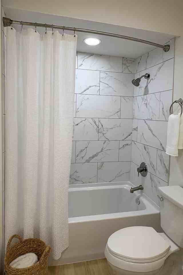 The Veranda Apartments under new ownership! - Photo 3 of 12
