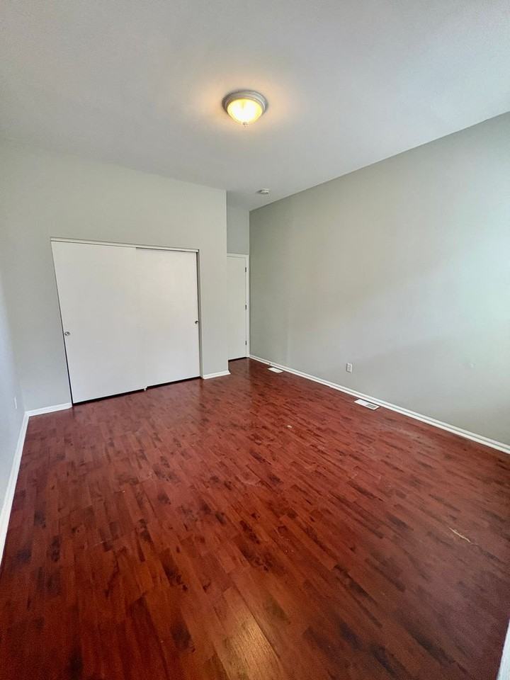 Soulard Spaces - Photo 5 of 14