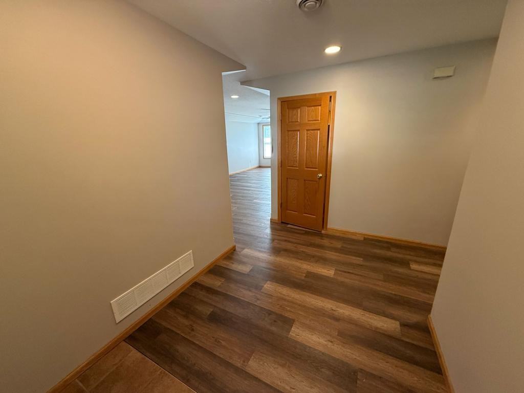 803 Pheasant Run Rd - Photo 3 of 36
