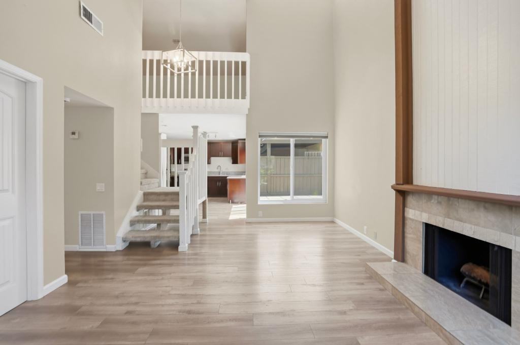 8879 Hillery Dr - Photo 4 of 24