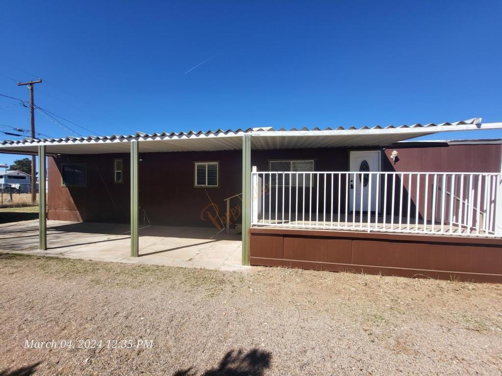 3618 E Lark Ln - Photo 2 of 8