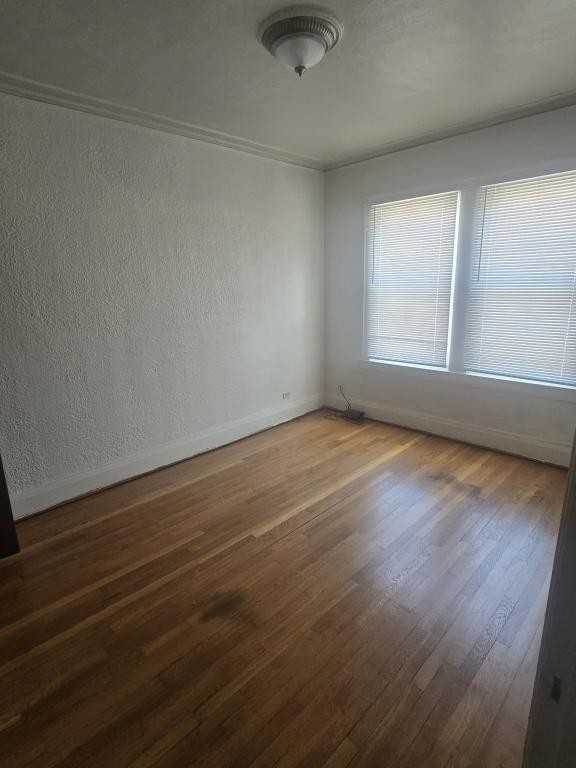 403 N 4th St - Photo 5 of 7