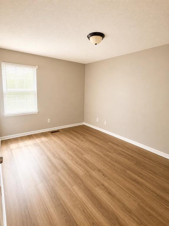 108 Ridgeway Dr - Photo 4 of 6