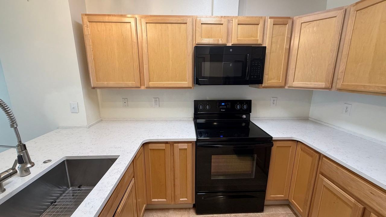 8953 Eagle Place Loop - Photo 3 of 19
