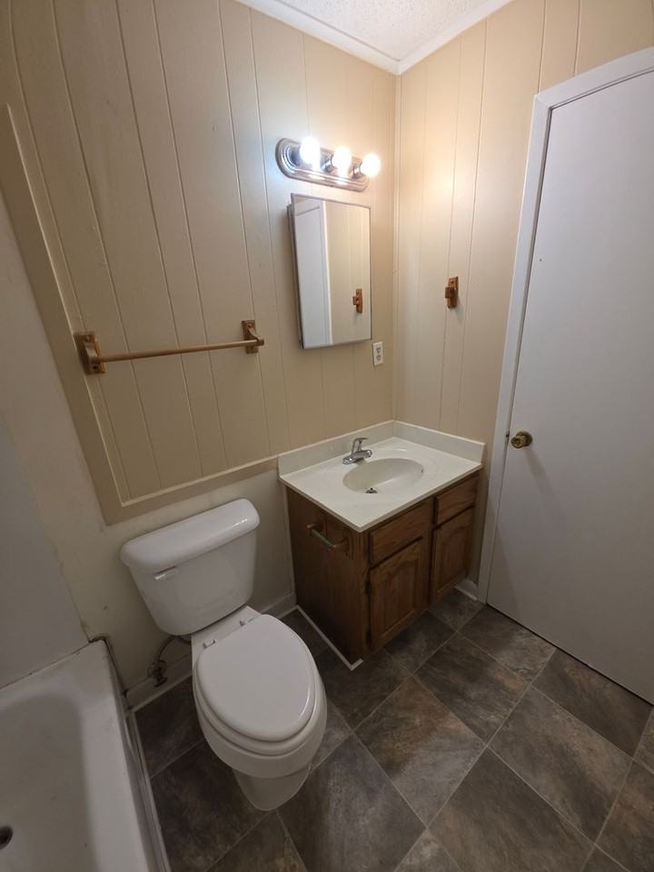 1113 Avenue 4 Ne - Photo 7 of 16