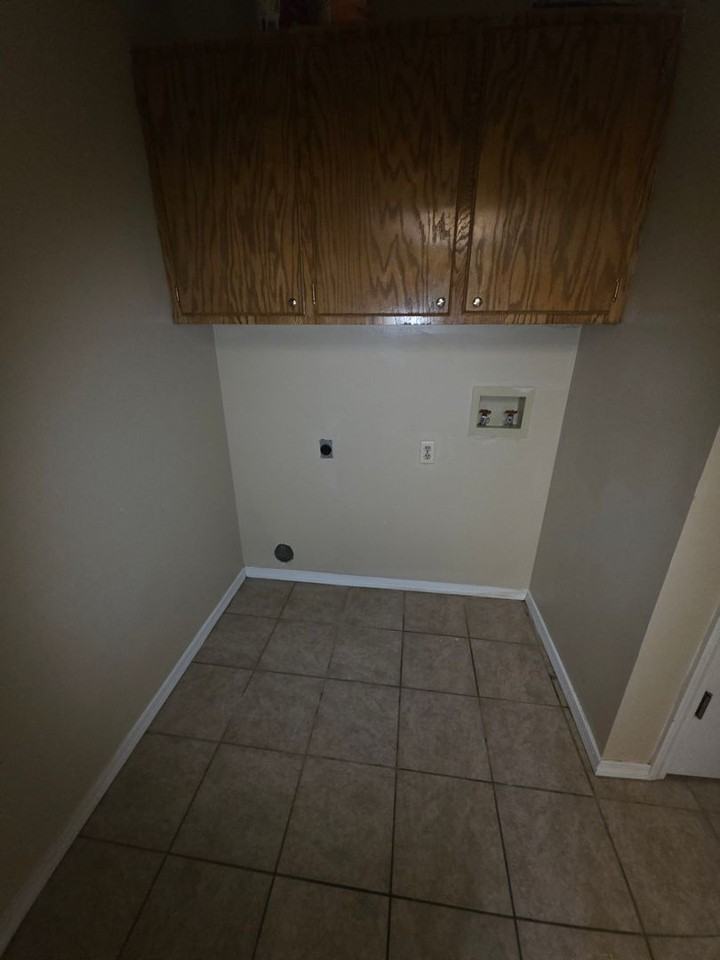 1508 E L St - Photo 7 of 21
