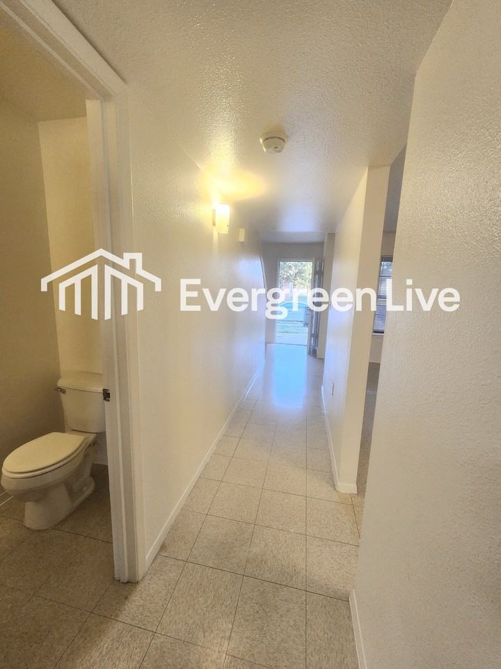128 Fireball Dr - Photo 5 of 27