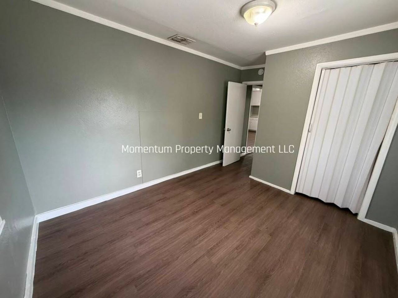 2112 E Bird St - Photo 6 of 12