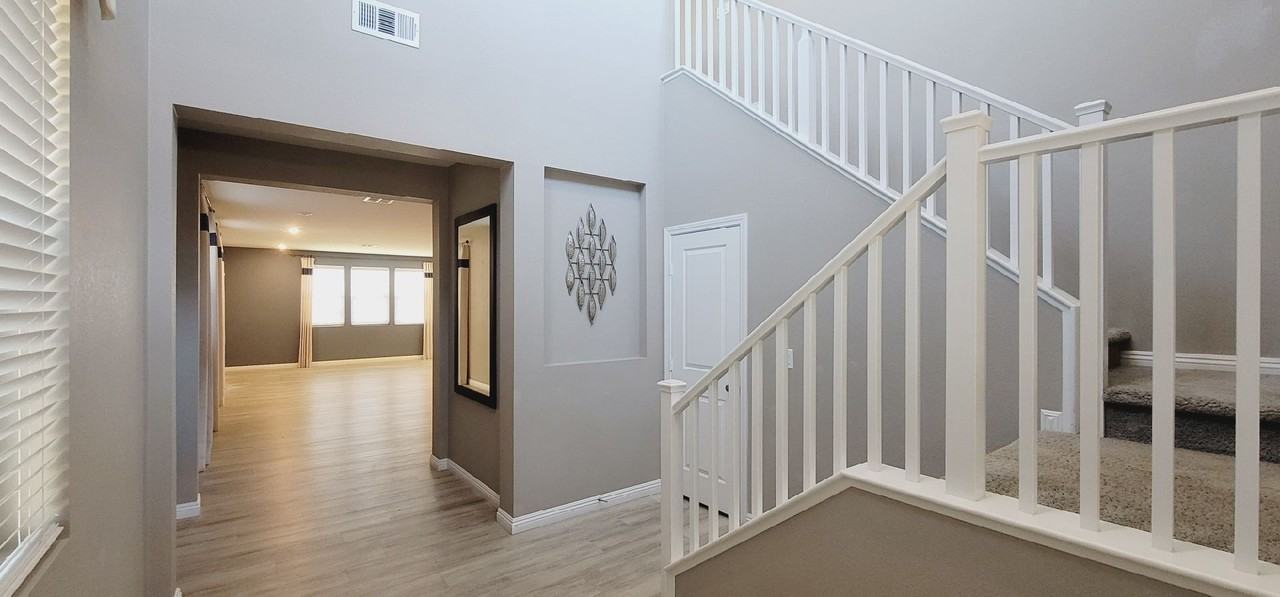 8745 Boa Vista Ave - Photo 3 of 29