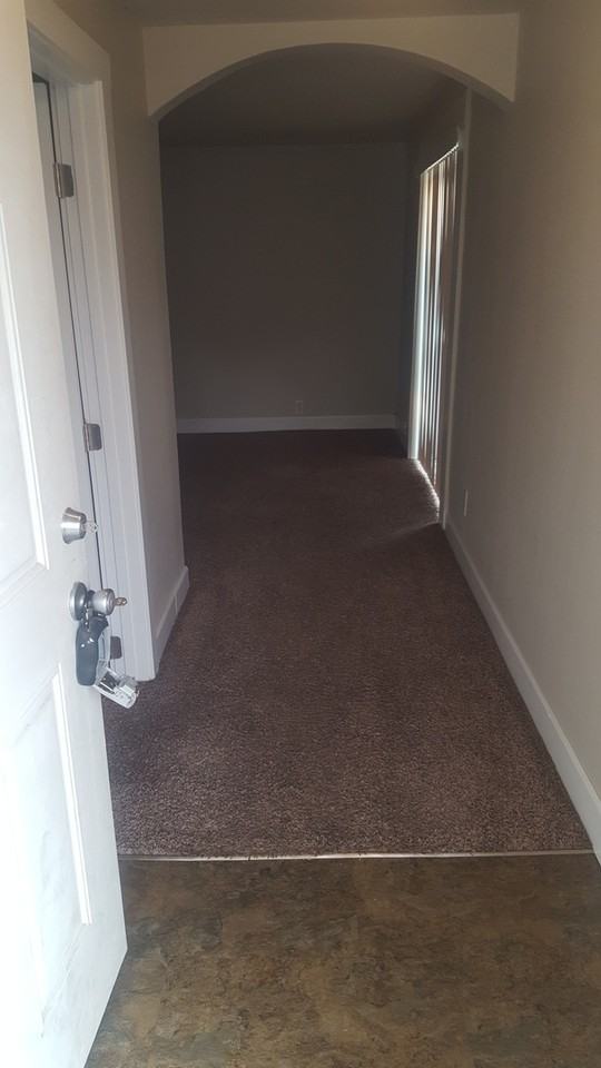 1303 E Broad Ave - Photo 3 of 7