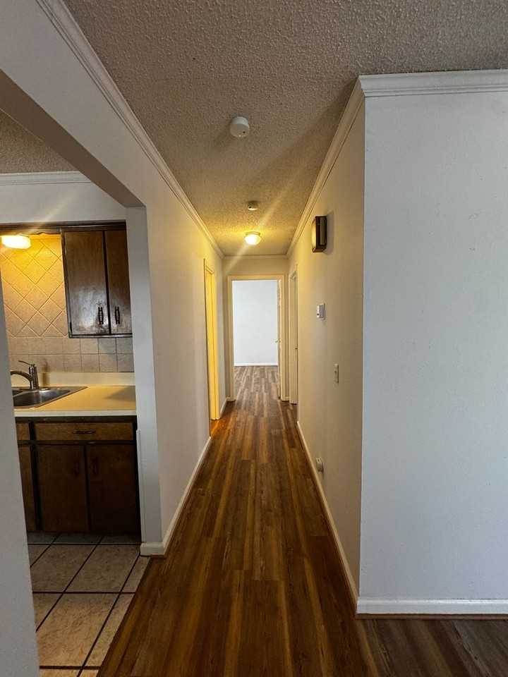 2809 Lawton Dr - Photo 7 of 15