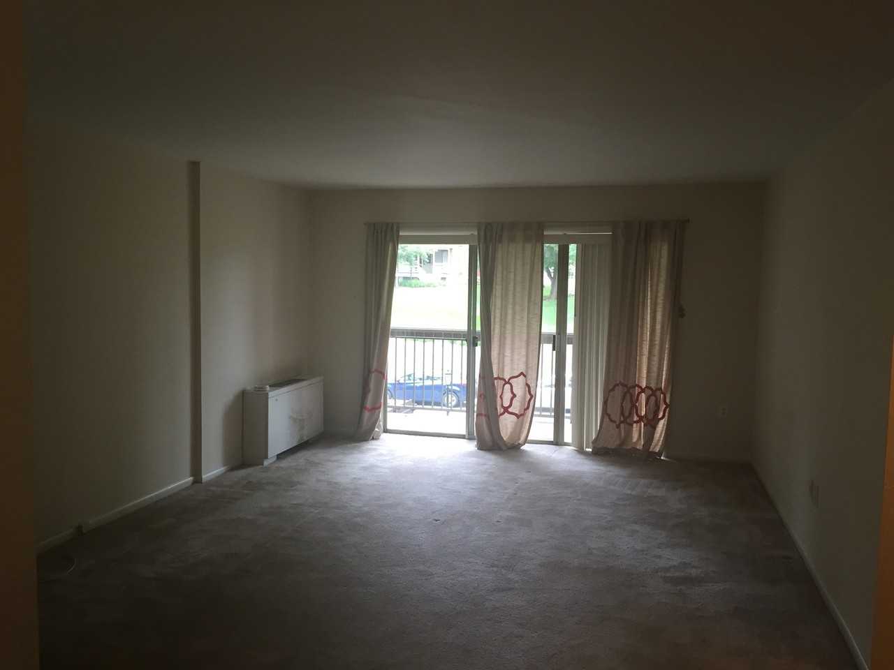 7400 Lakeview Dr - Photo 3 of 6