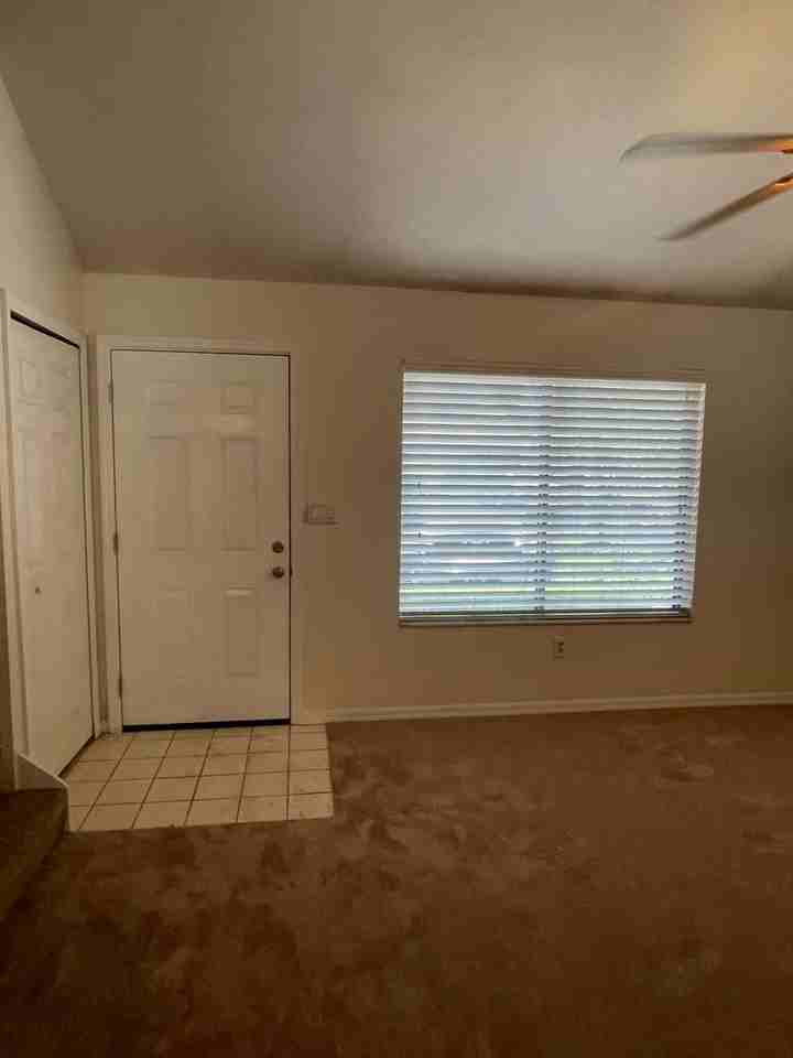 3504 Nw 37th Ave - Photo 2 of 25