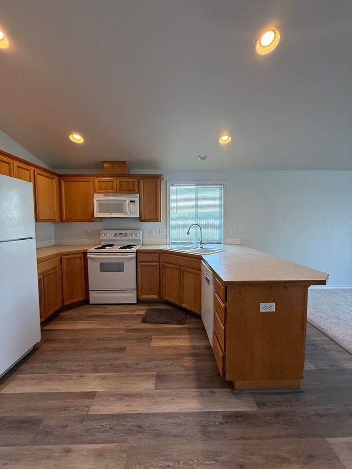 4603 Messara Ln - Photo 6 of 20