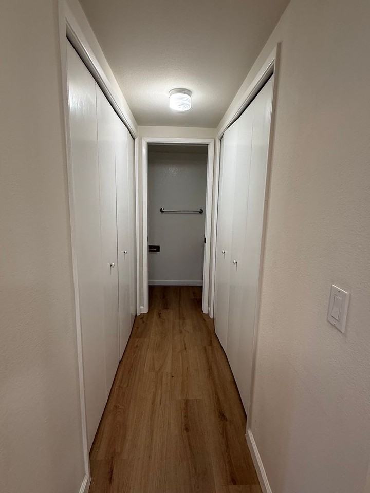 422 Occidental Cir - Photo 7 of 24