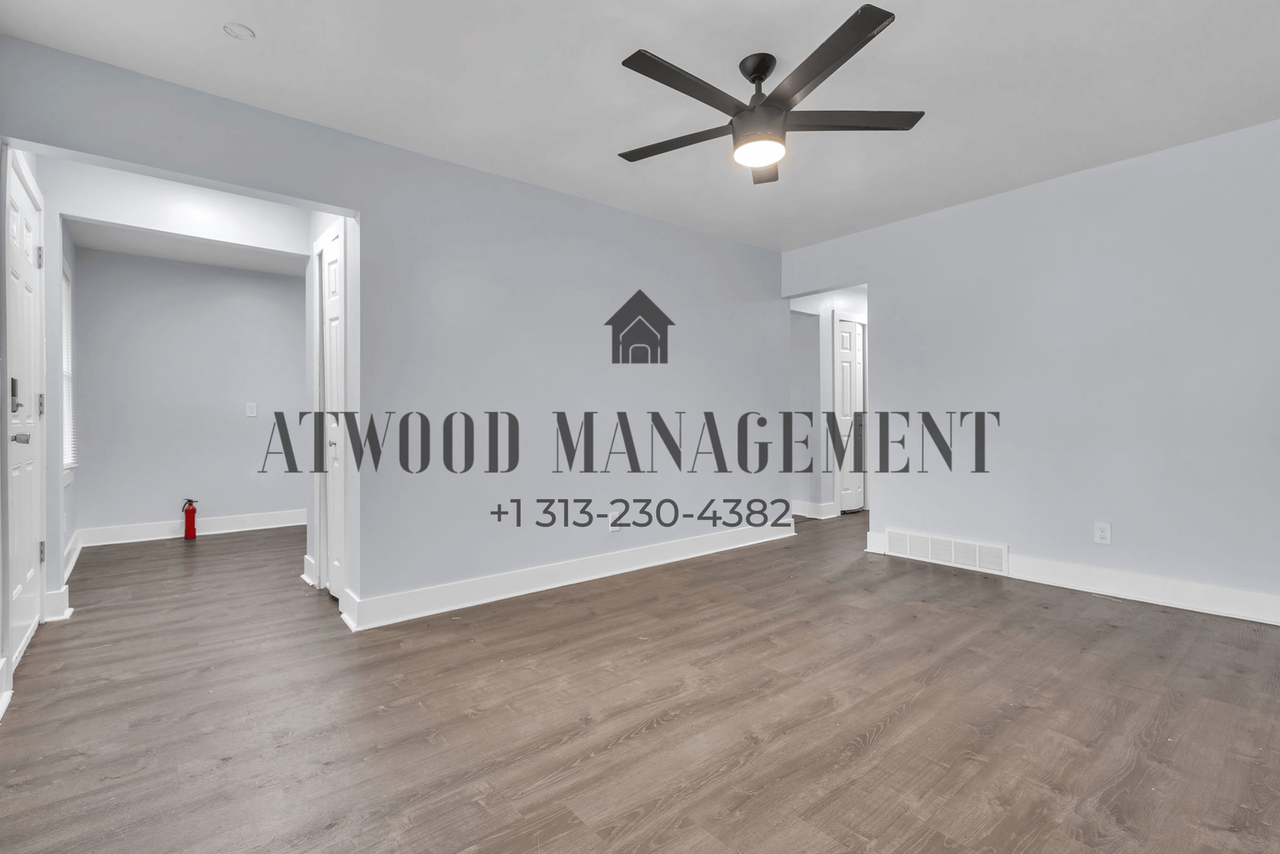 7677 Westwood St - Photo 4 of 17