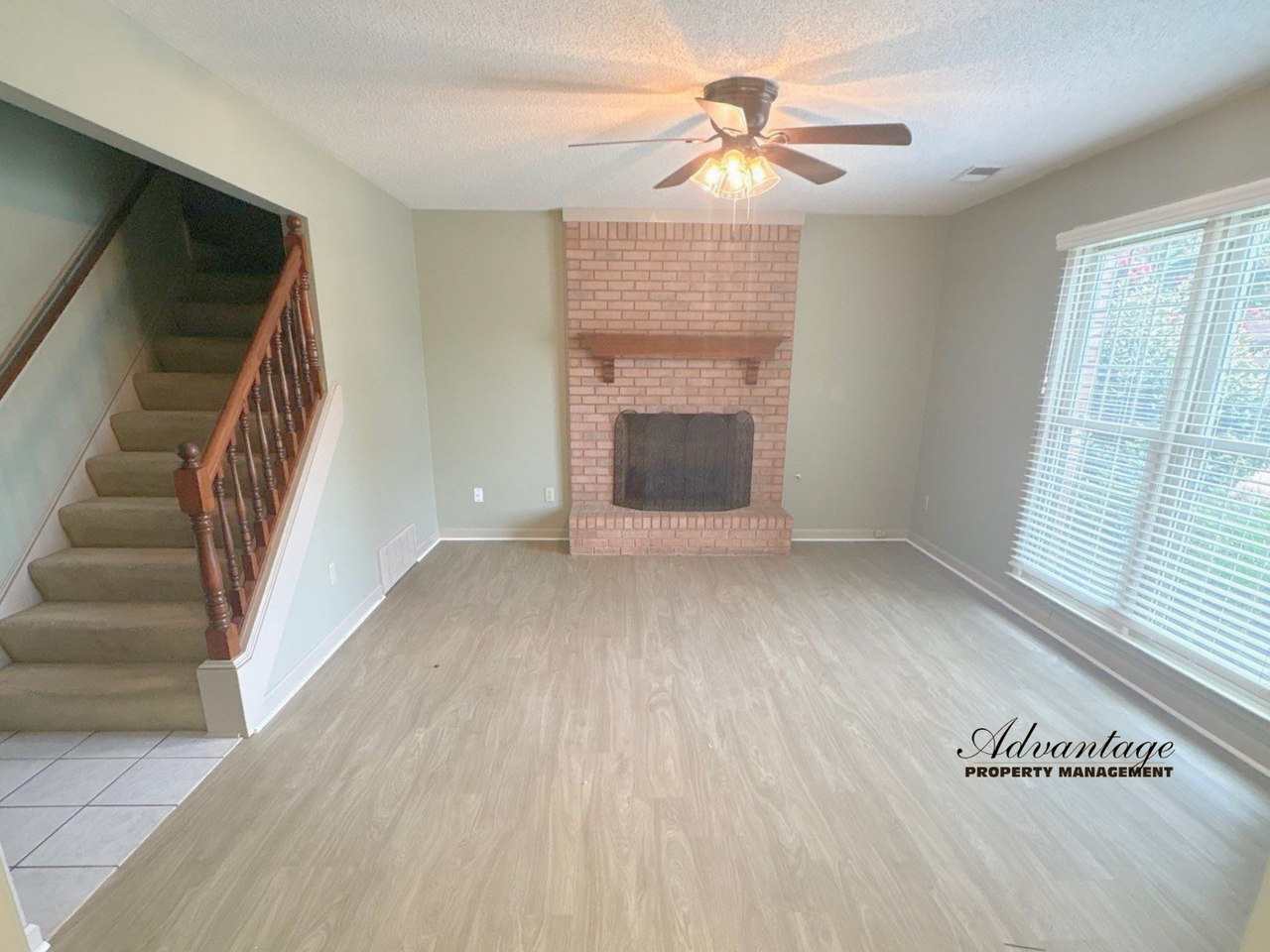 1197 Scarlet Tanager Ln - Photo 2 of 23