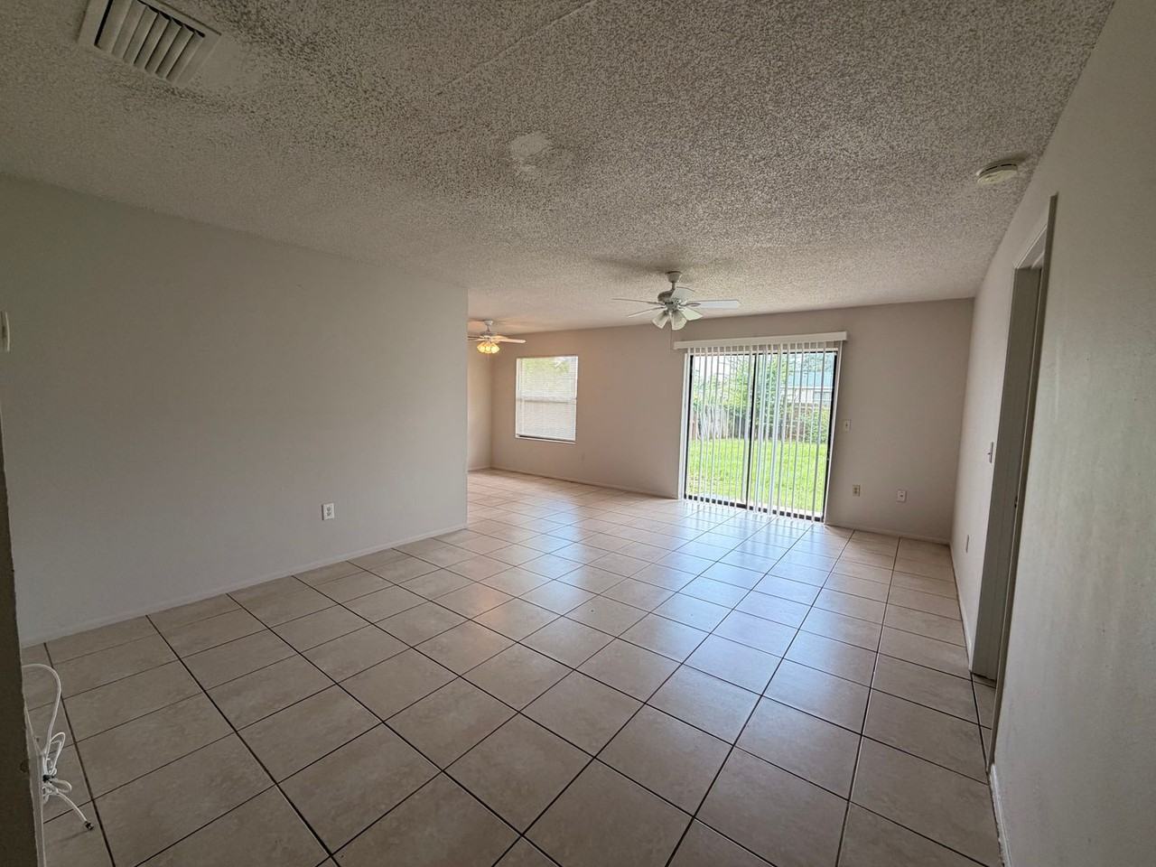 1832 Rita St - Photo 5 of 10