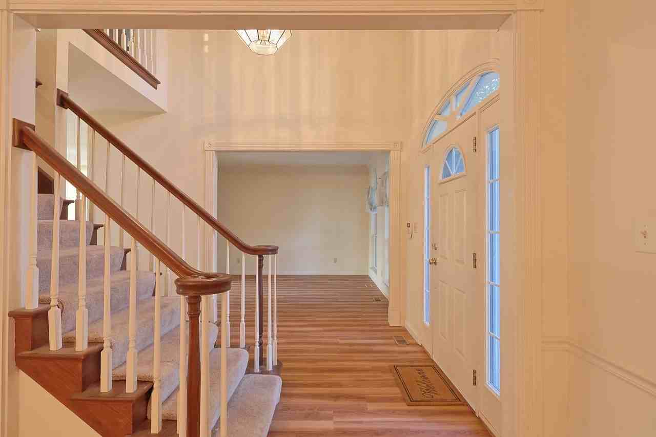 600 Arbor Glen Ct - Photo 6 of 33