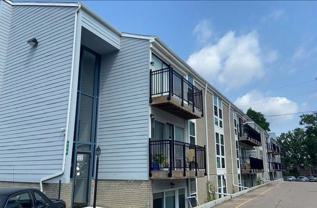 Renaissance Apartments (A to Z Properties LLC) - Photo 1 of 1