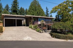 featured image of 16650 Se 26th St