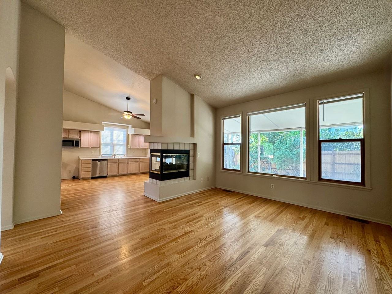 2404 S Holman Cir - Photo 5 of 30