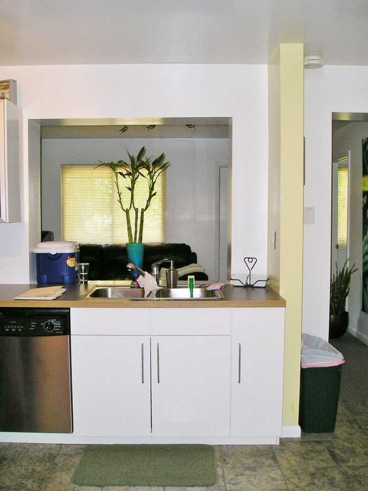 3145 N Columbine St - Photo 2 of 15