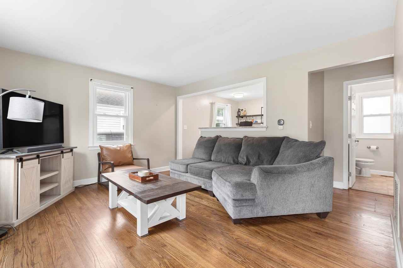 1325 Calla Ave - Photo 5 of 32