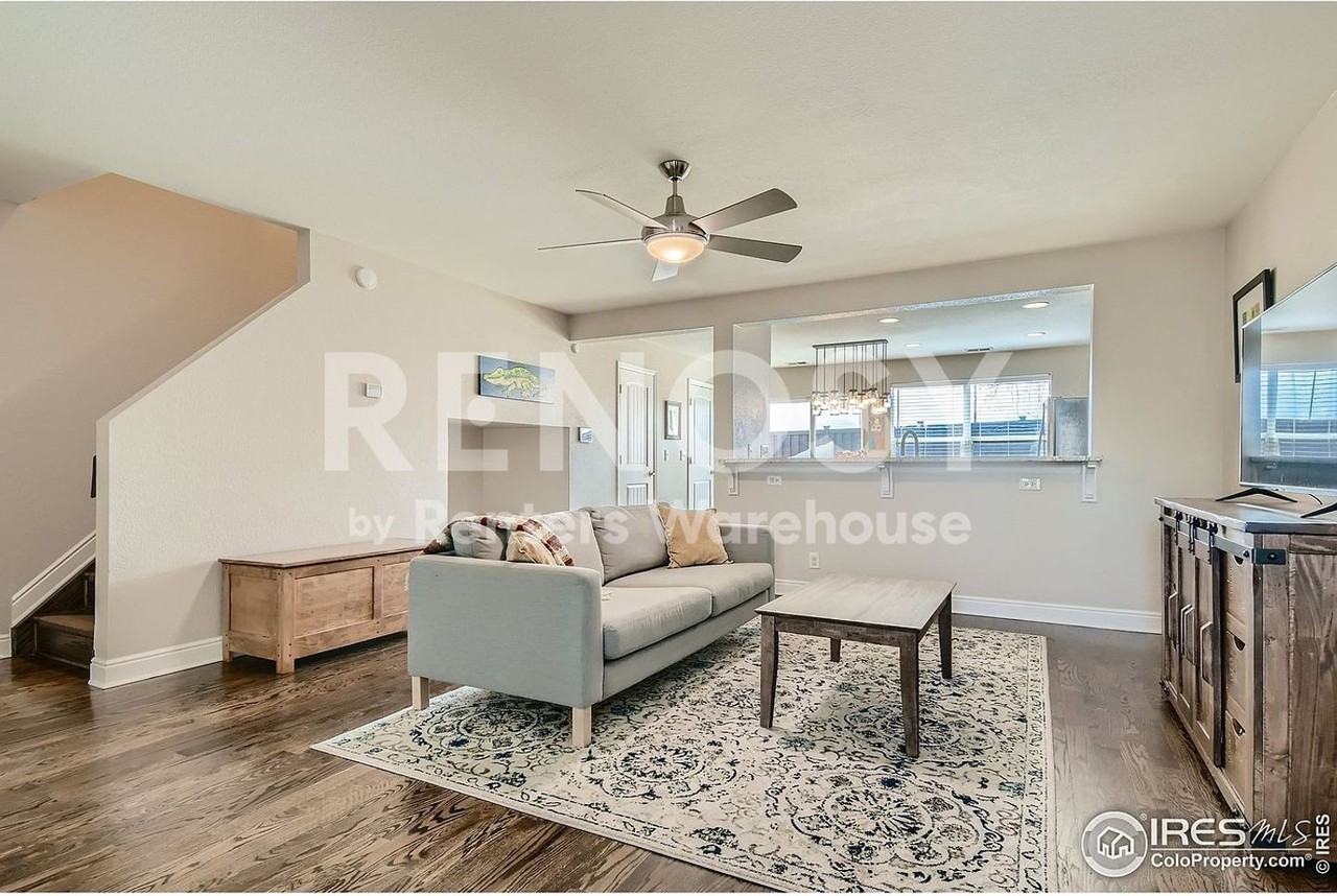 11089 Gaylord St - Photo 6 of 50