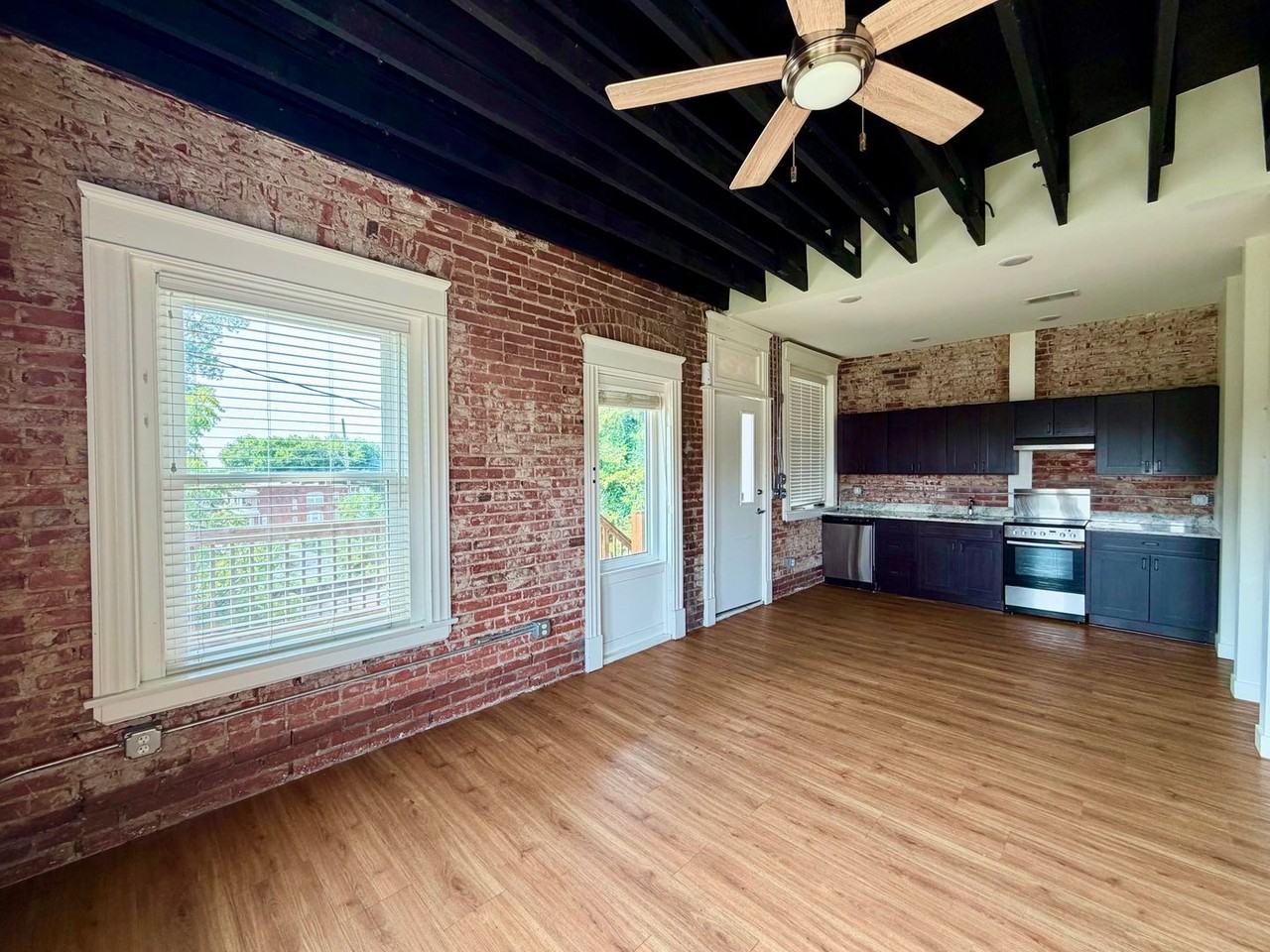 2201 Lexington Ave - Photo 3 of 10
