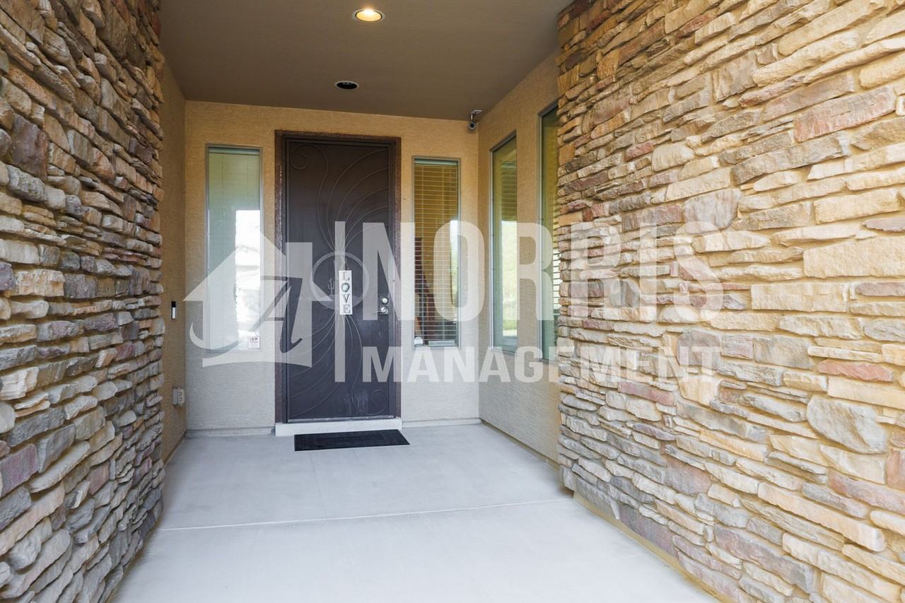 311 W Blue Lagoon Dr - Photo 6 of 50