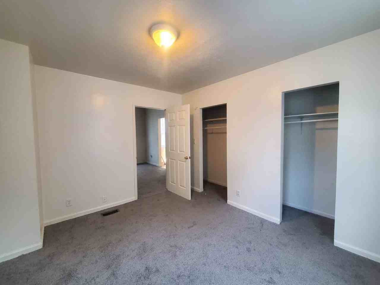 2010 Forestdale Ave - Photo 6 of 35