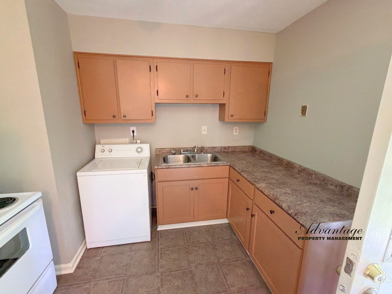 3807 Masterson St #HW - Photo 6 of 17