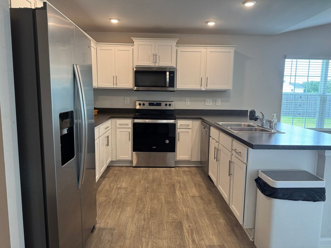 102 Jessica Ct - Photo 5 of 19
