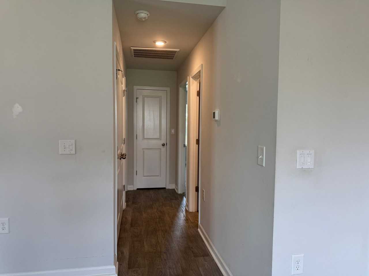 102 Jessica Ct - Photo 7 of 19