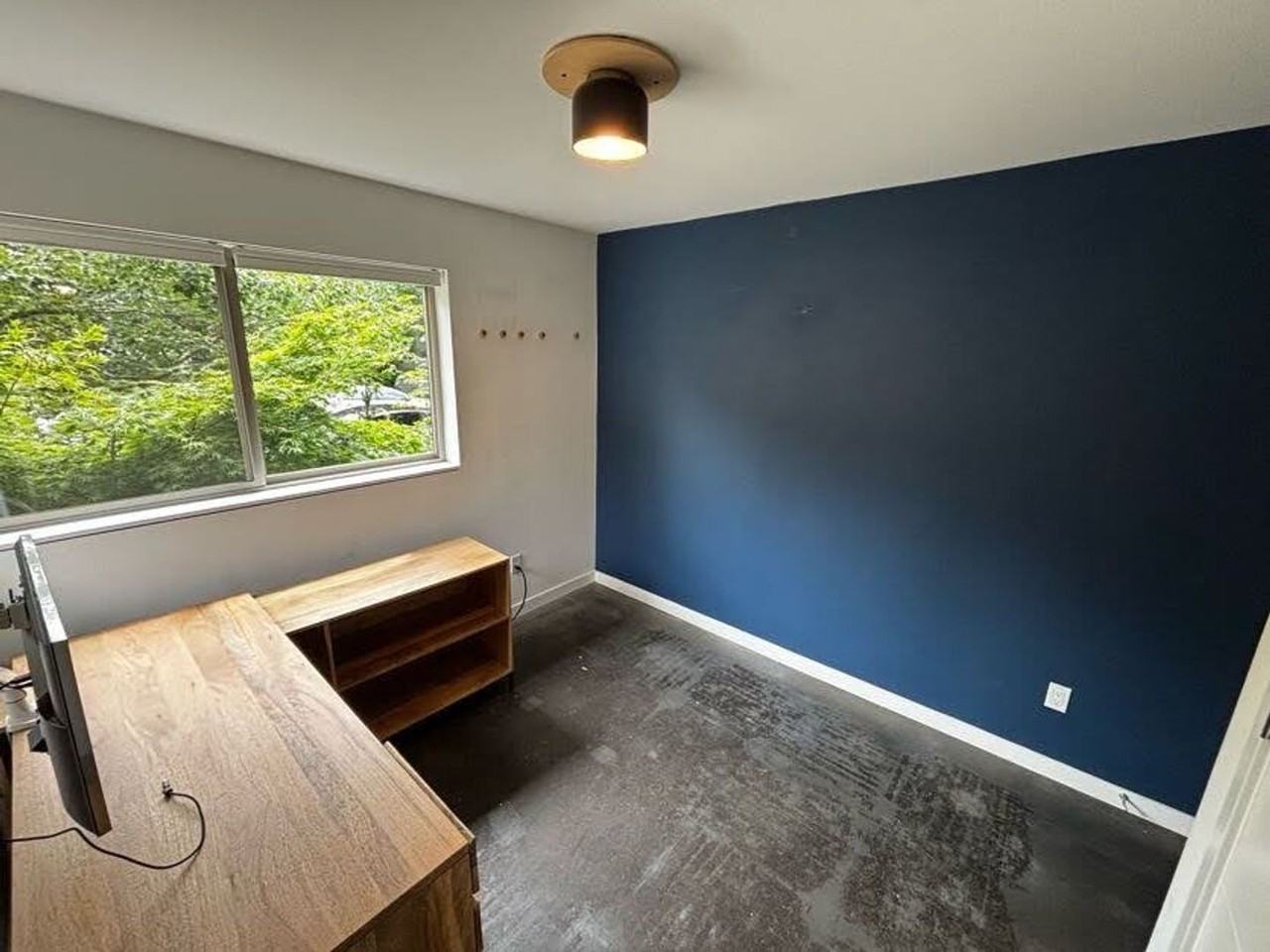 513 20th Ave E - Photo 6 of 41