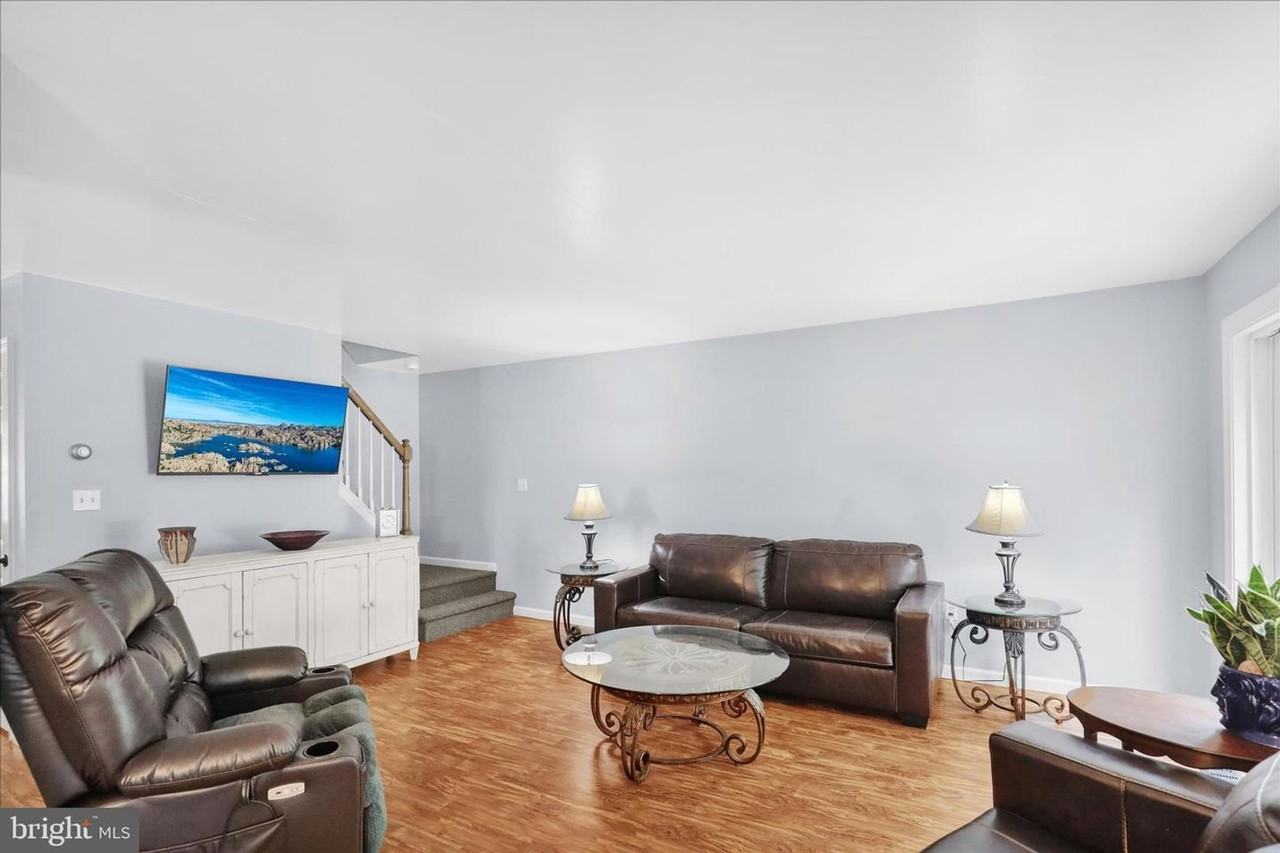 53 Heron Rd - Photo 5 of 32