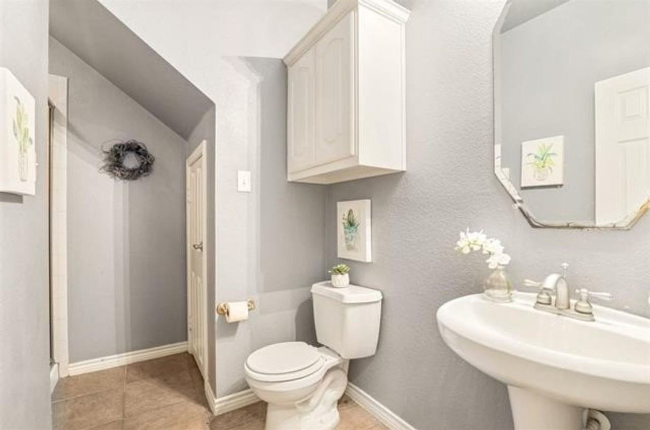 4960 Obrien Way - Photo 7 of 37