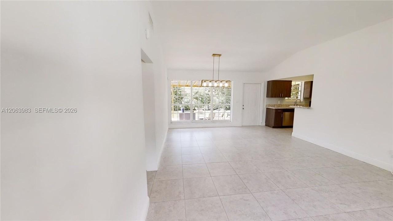 490 490 NW 90th Street ., El Portal, FL 33150 - 2146 #2146 - Photo 3 of 13