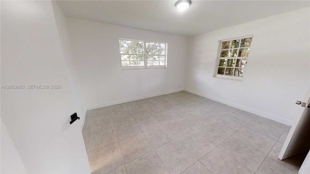 490 490 NW 90th Street ., El Portal, FL 33150 - 2146 #2146 - Photo 6 of 13