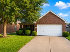 featured image of 2119 Hawthorne Brook Ln