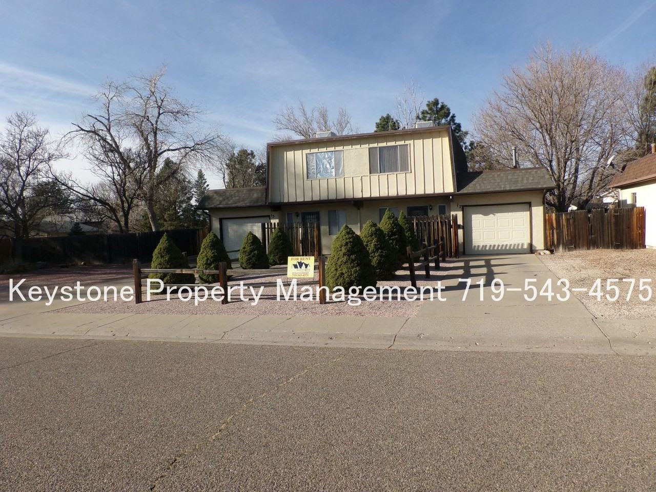17 Villa Dr - Photo 2 of 24