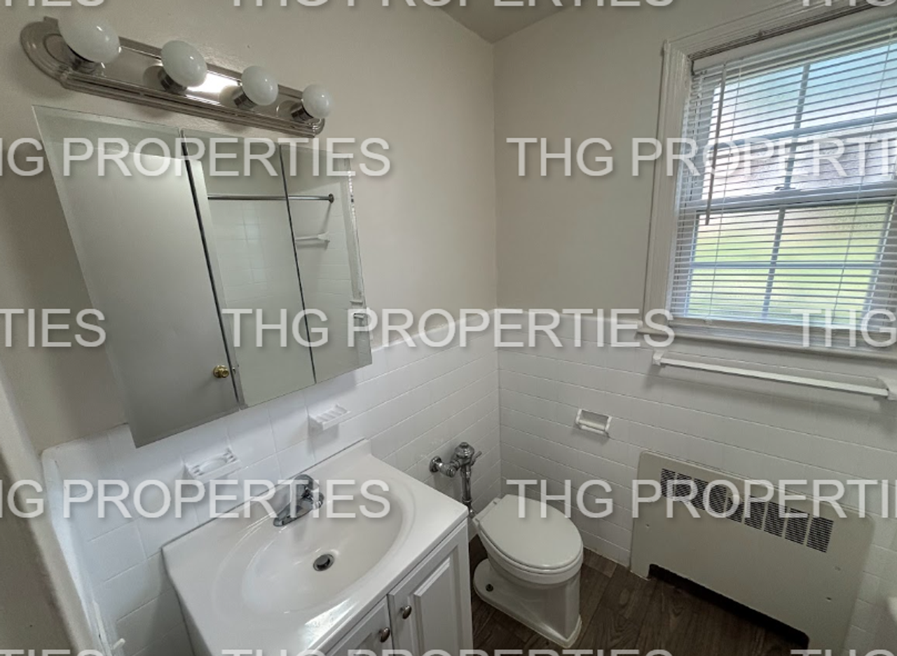 88 Woodland - Photo 4 of 14