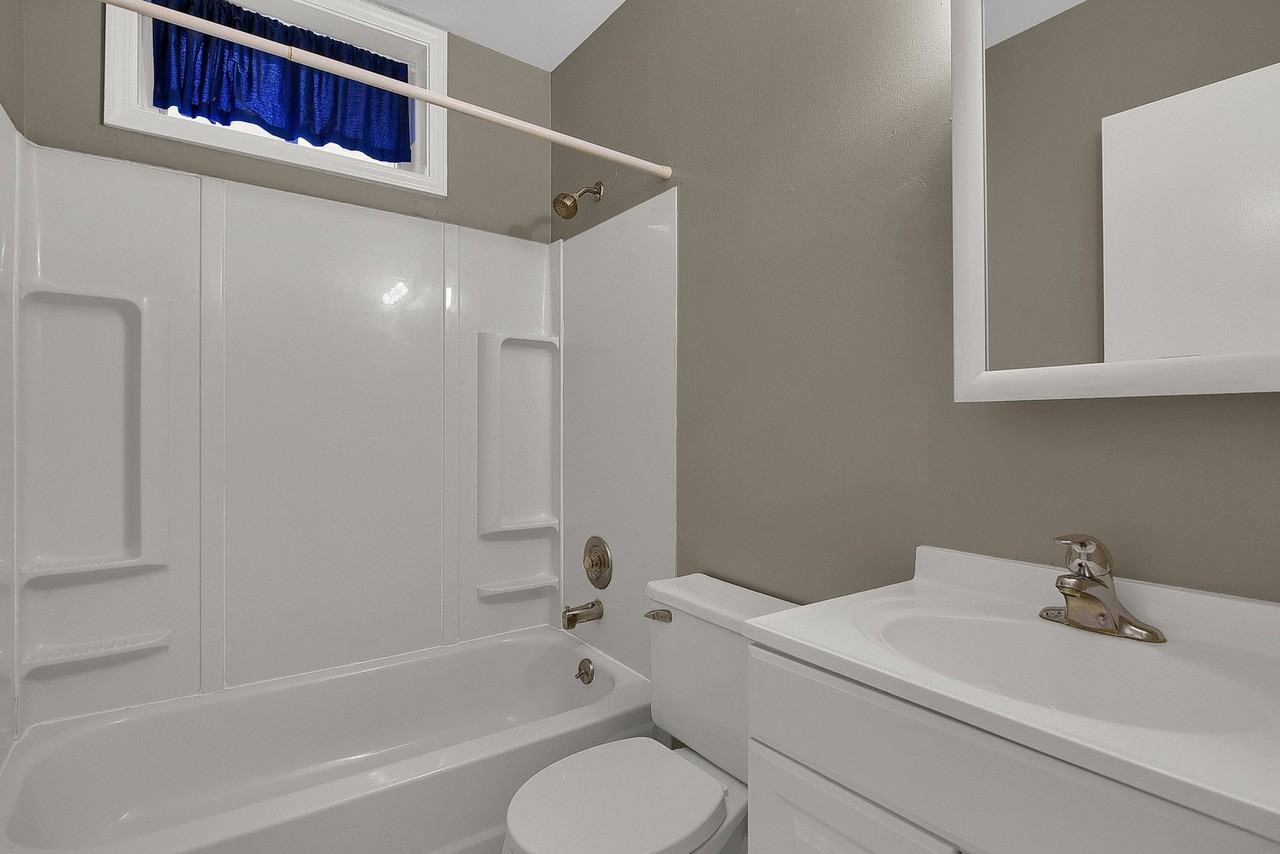 3125 Maury Ave - Photo 5 of 15
