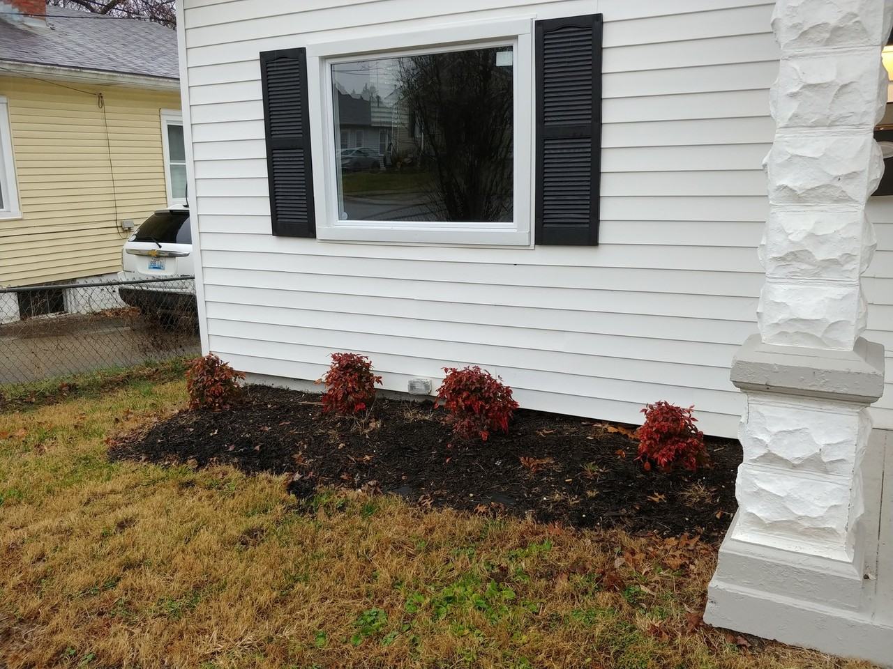 3035 University Rd - Photo 4 of 25