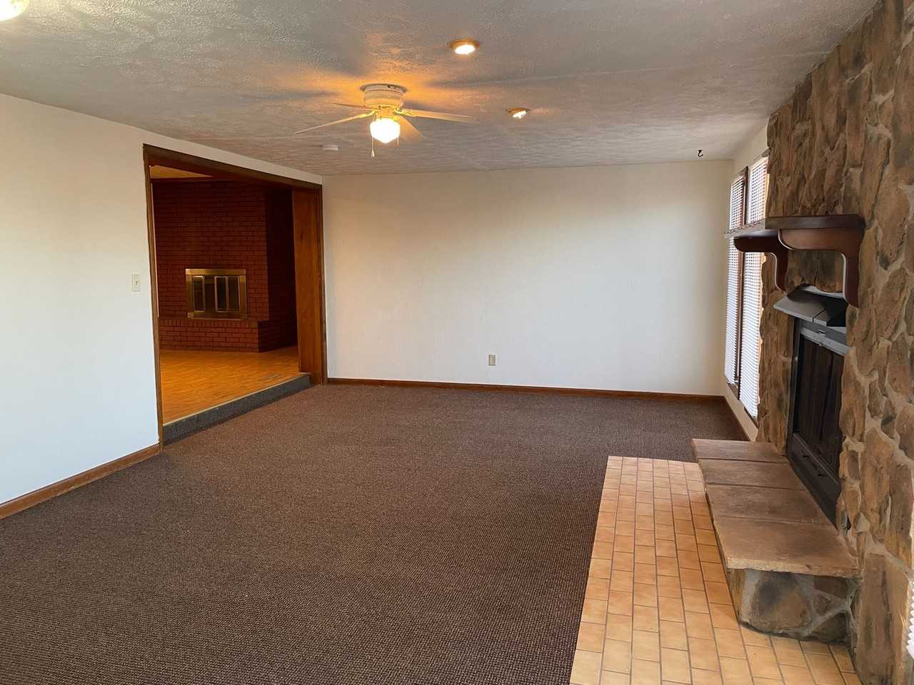 2922 Quivira Ave - Photo 5 of 16