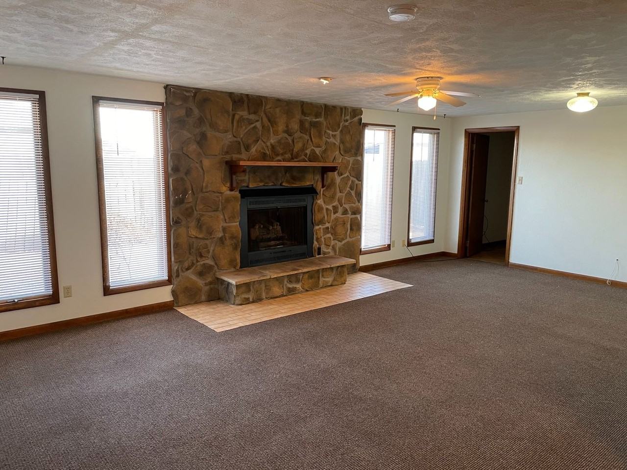 2922 Quivira Ave - Photo 6 of 16
