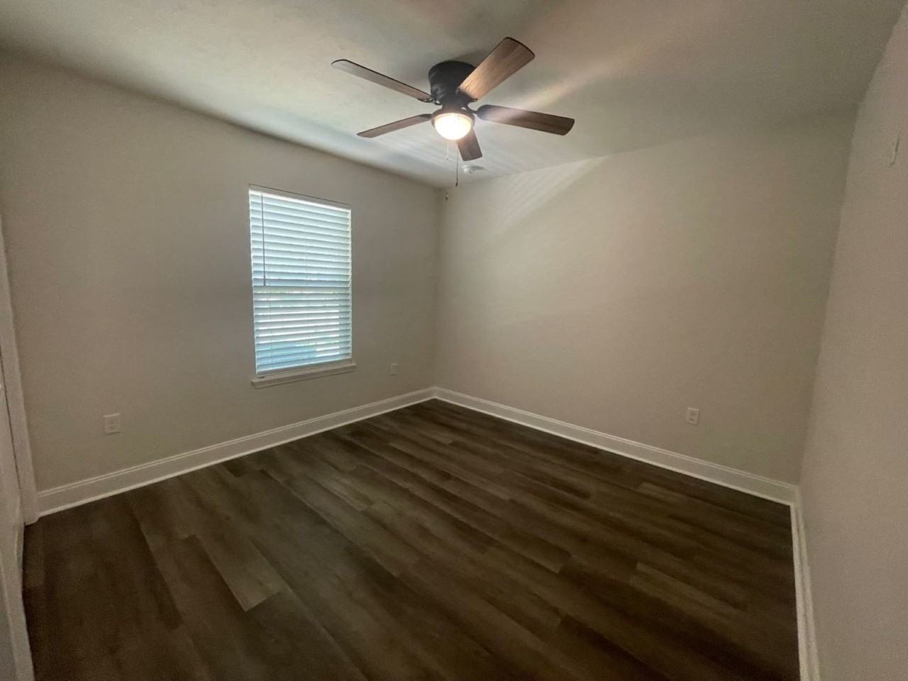 6542 Nw 109th Pl - Photo 7 of 23