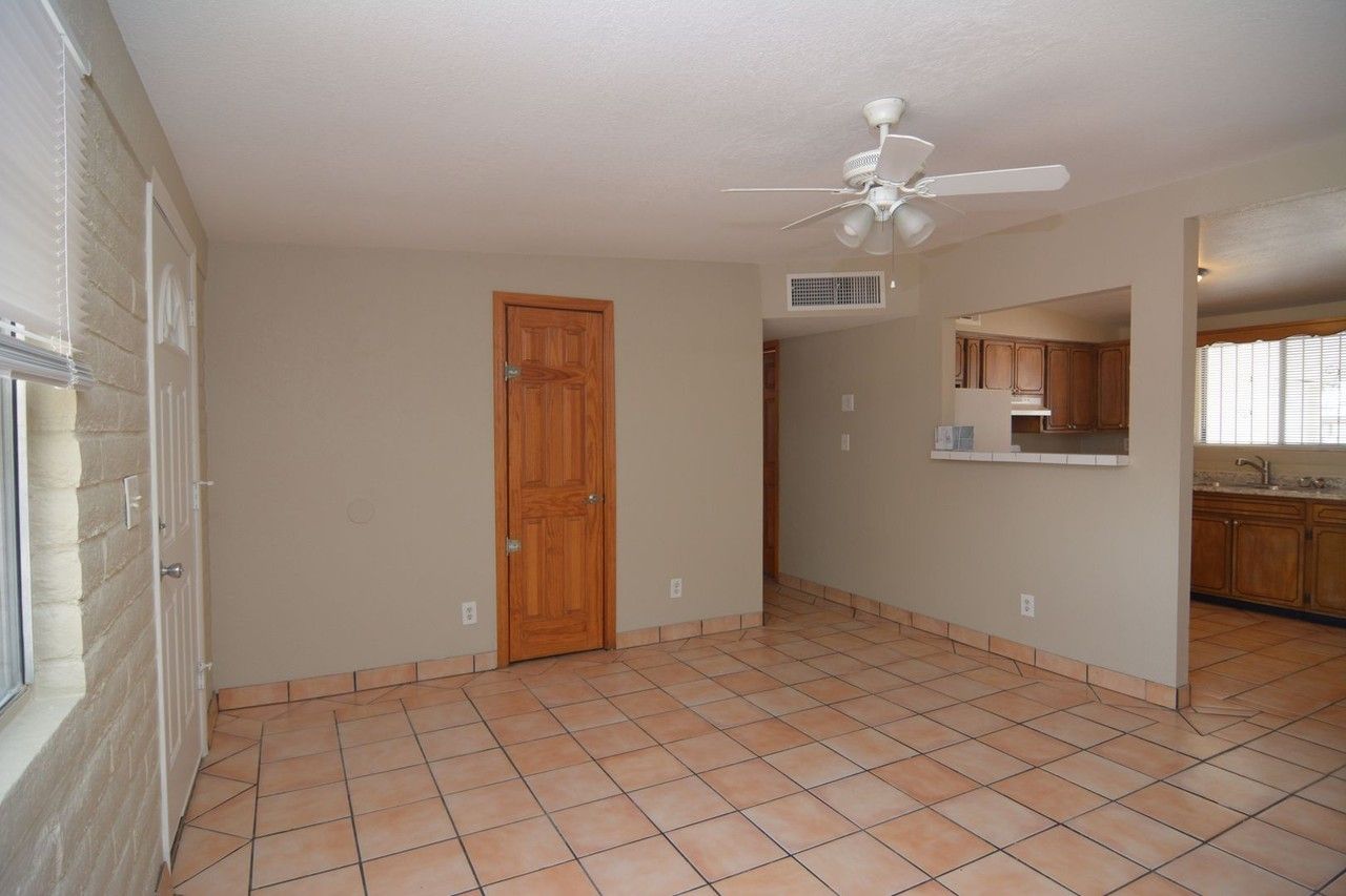 3464 S Belmar Ave - Photo 2 of 15