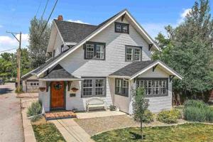 featured image of 912 Fulton St